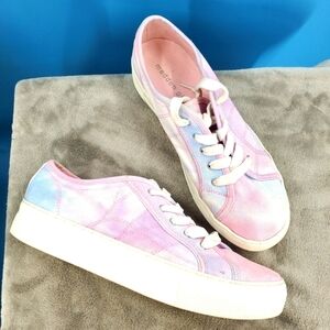 Madden Girl blue and pink tie dyed sneakers 8.5M